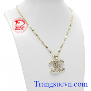 Bộ trang sức nữ channel Hàn Quốc là bộ trang sức mới sang trọng và quý phái. 