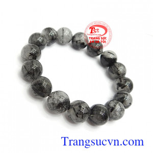 Vòng tay thạch anh tóc đen 13 ly hợp mệnh mang đến cho người đeo sự may mắn, thịnh vượng và tài lộc