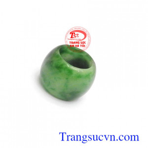 Lu thống được biết đến với nhiều công dụng đặc biệt, giúp người sử dụng tăng cường nguồn cảm xúc, điều chỉnh huyết áp động mạch cân bằng, mang đến sức khỏe dẻo dai, bền bỉ