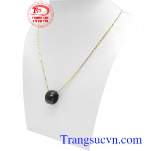 Lu thống được lựa chọn là vật phong thủy để cầu quan phát lộc, hanh thông mọi việc được suôn sẻ, may mắn, bình an. Bộ trang sức lu thống tài lộc