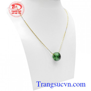 Bộ dây chuyền lu thống thịnh vượng trong phong thủy có tác dụng cầu quan phát lộc, thuận lợi cho con đường công danh sự nghiệp, mang bình an và may mắn cho người đeo