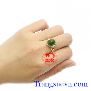 Nhẫn nữ hợp mệnh, thích hợp làm quà tặng phong thủy.