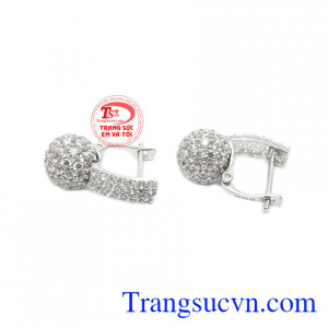 Thiết kế sang trọng, tinh tế mang lại cho người dùng một sản phẩm hoàn hảo. 