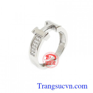 Nhẫn nữ Korea chữ H thời trang kiểu dáng tinh xảo mang lại nét riêng biệt, độc đáo, thời trang và phong cách cho từng chi tiết sản phẩm, phù hợp làm quà tặng cho người bạn yêu thương