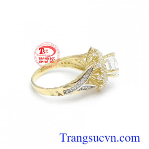 Nhẫn nữ Korea đính đá độc đáo là dòng sản phẩm được phái đẹp đặc biệt ưa chuộng phù hợp làm quà tặng cho một nủa yêu thương những dịp ý nghĩa