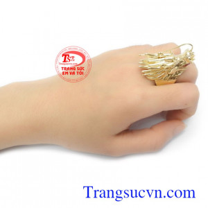Nhẫn nam vàng tây thời trang