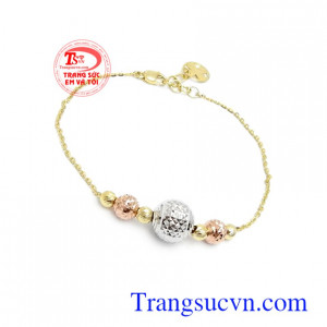 Lắc tay nữ vàng 10k xinh xắn phù hợp phong cách đa dạng cho phái đẹp, là món qùa tặng ý cho một nửa yêu thương