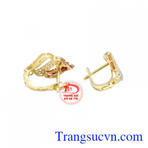 Sản phẩm chế tác từ vàng 10k, bảo hành uy tín, giao hàng toàn quốc. 