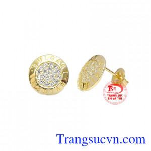 Kiểu dáng đơn giản nhưng thể hiện được sự tinh tế và đầy sức hút