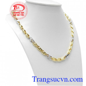 Sản phẩm được chế tác 3D đẹp, sang trọng tôn lên đường nét mạnh mẽ, khỏe khoắn cho phái mạnh