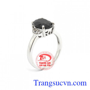 Nhẫn nữ sapphire tự nhiên