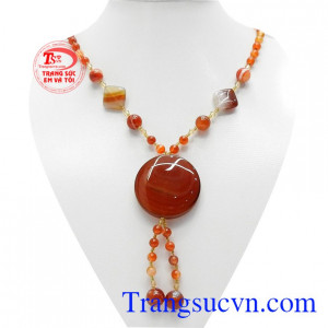 Chuỗi cổ mã não sang trọng