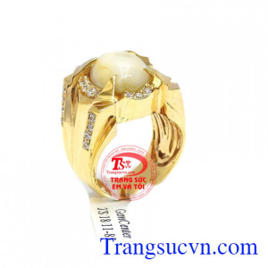 Nhẫn nam saphia thiên nhiên là sản phẩm đá saphia cao cấp, có giấy kiểm định