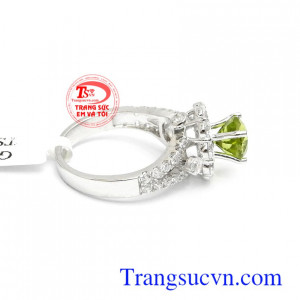 Nhẫn nữ vàng trắng 14k sang trọng, quý phái