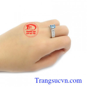Nhẫn nữ vàng trắng kiểu dáng thời trang, quý phái và đẳng cấp