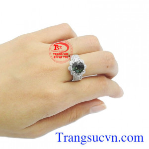 Bảo hành uy tín, giao hàng toàn quốc