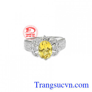 KIểu dáng sang trọng, tinh tế giúp tôn vinh nét đẹp của người sủ dụng