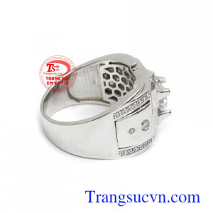 Nhẫn nam vàng tây bền đẹp, chất lượng, là món quà ý nghĩa cho người bạn yêu thương