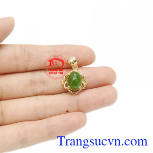 Sản phẩm bảo hành uy tín, giao hàng toàn quốc. Mặt dây nepherite quý phái