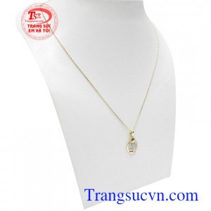 Bộ dây chuyền vàng nữ độc đáo là dòng sản phẩm được phái đẹp ưa chuộng