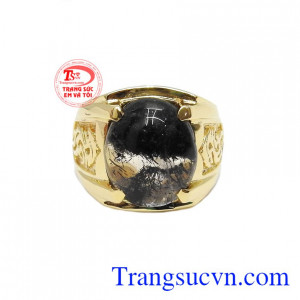 Nhẫn vàng 14k thạch anh tóc đen được chế tác từ vàng màu và thạch anh tóc đen thiên nhiên.