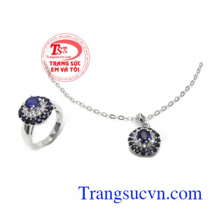 Bộ dây chuyền sapphire đẹp, giao hàng nhanh trên toàn quốc