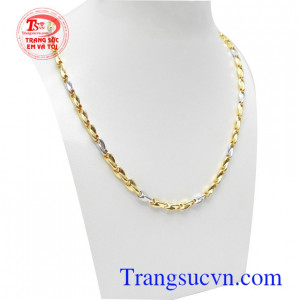 Dây chuyền nam vàng tây cá tính phù hợp phong cách phái mạnh, tôn lại sự mạnh mẽ, cá tính và thời trang, là dòng sản phẩm được rất nhiều người ưa chuộng