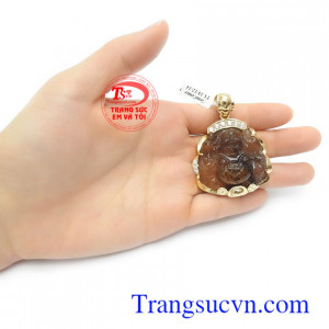 Mặt dây chuyền nam thạch anh tóc thiên nhiên sang trọng