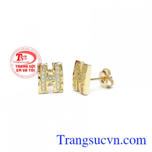 Hoa tai chữ H đẹp được nhập khẩu từ Hàn Quốc với công nghệ mới tiên tiến
