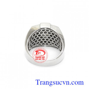Nhẫn nam vàng trắng 10k đính đá