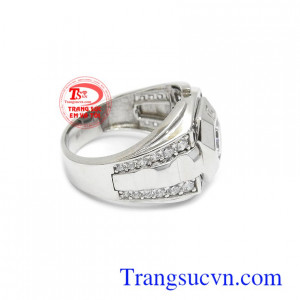 Nhẫn nam vàng trắng phù hợp nhiều phong cách thời trang đa dạng