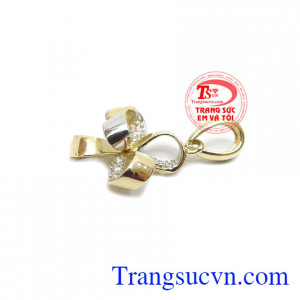 Mặt Dây Chuyền Vàng