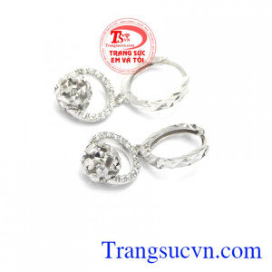 Hoa tai vàng trắng xinh xắn vàng 10k, bảo hành 6 tháng, giao hàng nhanh trên toàn quốc