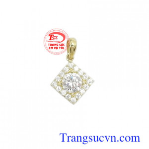 Mặt dây chuyền Hàn Quốc sang trọng là sản phẩm mặt dây chuyền Hàn Quốc được sản xuất theo công nghệ mới, thiết kế với các hàng đá cao cấp