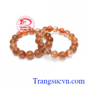 Thạch Anh Tóc phù hợp với mọi lứa tuổi, hợp thời trang và trang phục