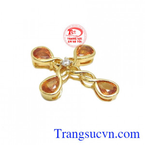 Với kiểu chế tác vô cùng độc đáo sẽ làm cho người dùng trở nên đặc biệt hơn.