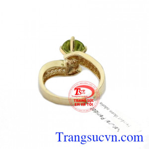 Nhẫn nữ Peridot