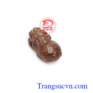 Tỳ hưu thạch anh tóc đại lộc vời Tỳ hưu là linh vật đặc biệt, có tác dụng chiêu tài lộc, thăng tiến trong công việc, mang lại bình an, may mắn và hạnh phúc cho người đeo