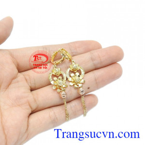 Hoa tai bảo hành uy tín, giao hàng toàn quốc. 