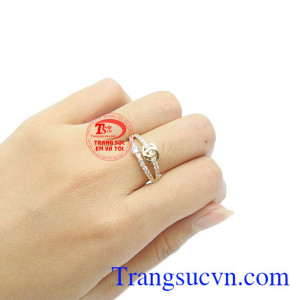 Trang sức tinh tế 