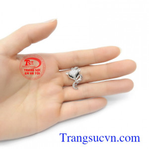 Mặt dây chuyền nữ nhập khẩu uy tín, chất lượng, bảo hành 06 tháng