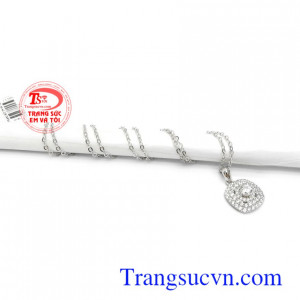 Bộ dây chuyền nữ vàng tây tinh xảo, kết hợp độc đáo và đẳng cấp