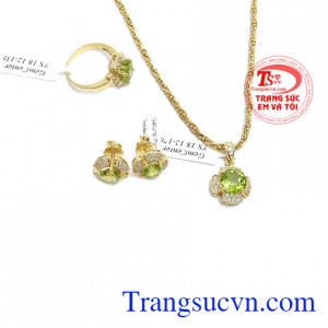 Bộ trang sức peridot thịnh vượng, giao hàng nhanh trên toàn quốc