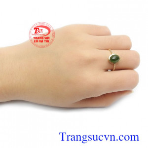 Nhẫn nữ Nephrite là món quà ý nghĩa cho người yêu thương