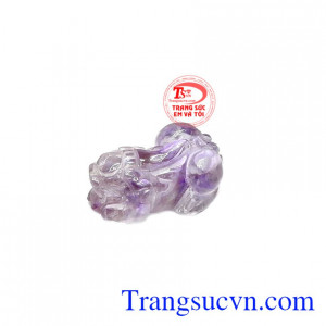 Tỳ hưu được dân gian biết tới là linh vật mang tài lộc và tiền tài cho gia chủ.