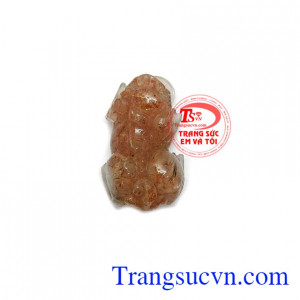 Mặt dây tỳ hưu công danh là sản phẩm đá thạch anh thiên nhiên được nhiều người ưa thích