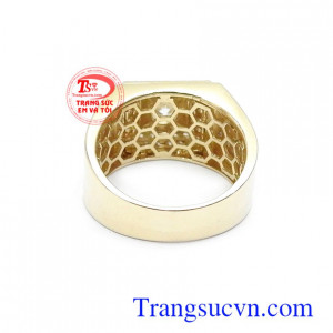 Nhẫn nam vàng đính đá sang trọng, tinh tế