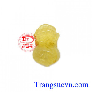 Mặt dây tỳ hưu mệnh kim là sản phẩm thạch anh tóc thiên nhiên mang nguồn năng lượng tốt cho người đeo