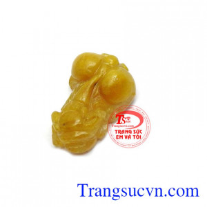 ỳ hưu là linh vật mang lại nhiều may mắn về tiền bạc, công việc cho người đeo