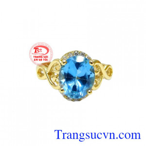 Nhẫn nữ topaz đẹp 14k được chế tác từ vàng 14k sáng bóng kết hợp cùng đá topaz thiên nhiên hợp phong thủy.